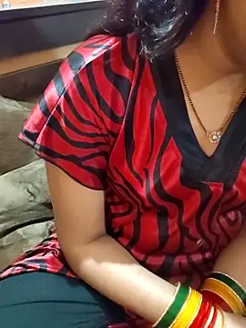 Snapshot of Diya_143 chatting on 16, 4, 2026 Diya 143 online show from 16, 4, 2026