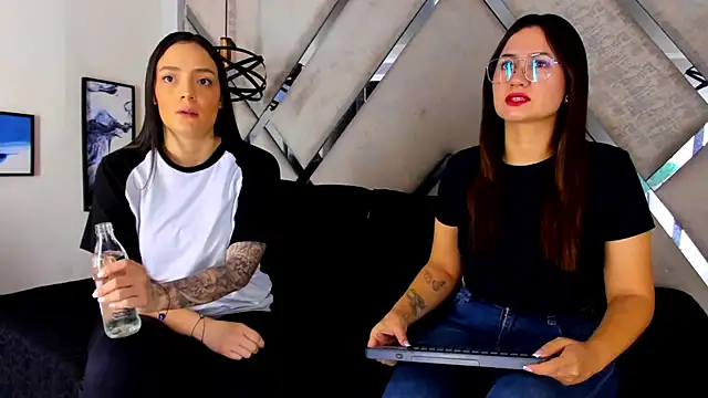 Snapshot of celestestars chatting on 23, 10, 2025 celestestars online show from 23, 10, 2025