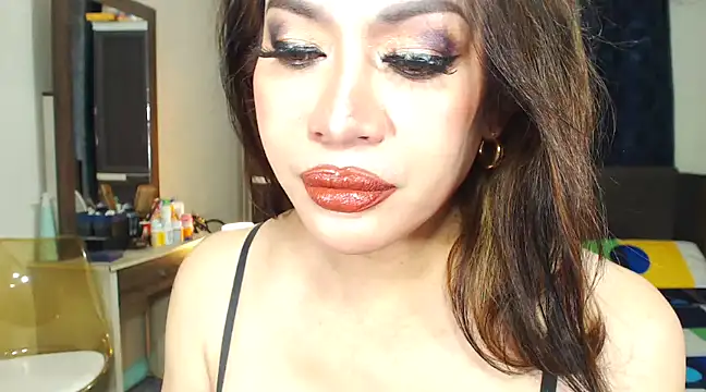 HugeKatarinaTS online show from 2, 2, 2025