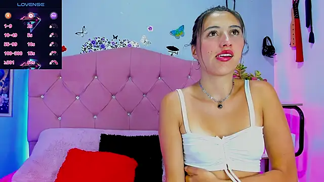 Snapshot of brenda_moris01 chatting on 23, 1, 2025 brenda moris01 online show from 23, 1, 2025