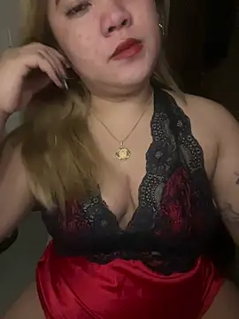 Snapshot of newasiangirl chatting on 18, 5, 2026 newasiangirl online show from 18, 5, 2026