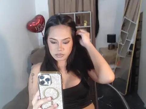 FrancineGarcia online show from 23, 6, 2026