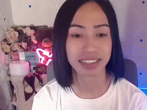 Lemonadexxx online show from 24, 2, 2025