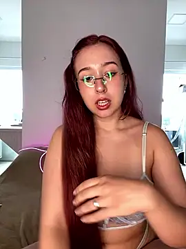 tsuki chan on online show from 8, 1, 2026