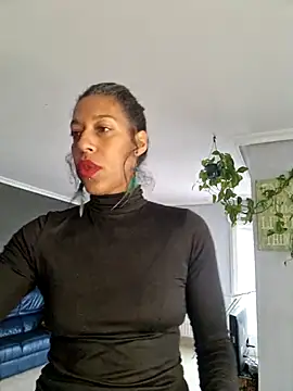 Goldenlace online show from 21, 11, 2025