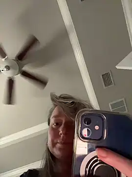 Vivian MayXxX online show from 12, 2, 2026