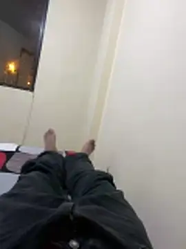 Snapshot of stuard-19 chatting on 25, 11, 2025 stuard-19 online show from 25, 11, 2025