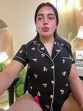 HotstuffCherrySummer online show from 11, 2, 2025