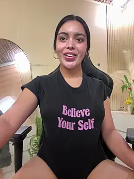 HotstuffCherrySummer online show from 27, 2, 2026