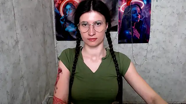 MaryEm976 online show from 19, 4, 2026