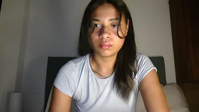 dark enchantress  online show from 19, 9, 2025