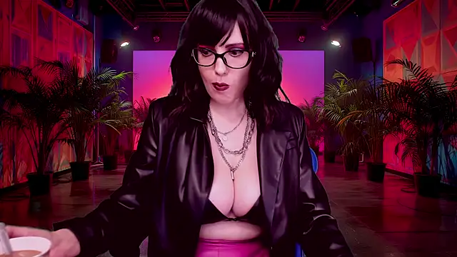 RoseBlooom online show from 8, 10, 2025