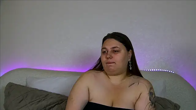 LillianKim online show from 6, 10, 2025