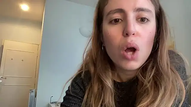 Mollyy998 online show from 6, 1, 2026