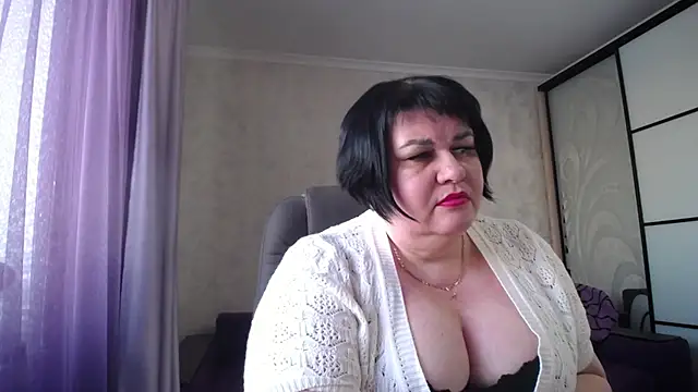 JuicyLady Di online show from 27, 2, 2025