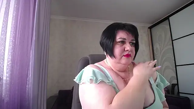 JuicyLady Di online show from 3, 3, 2025