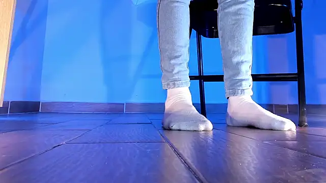 ArchieCollins online show from 1, 3, 2025