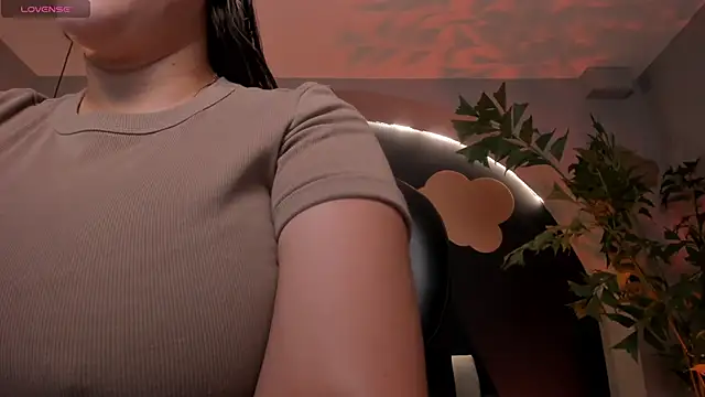 Snapshot of MartinnaBonnet chatting on 10, 3, 2025 MartinnaBonnet online show from 10, 3, 2025