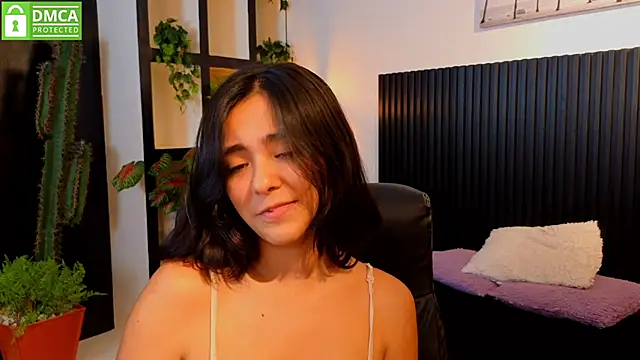 Snapshot of Ivy_Gail chatting on 2, 10, 2025 Ivy Gail online show from 2, 10, 2025