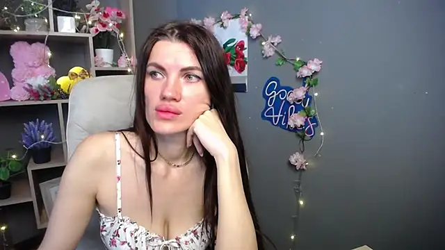 MilaLoona online show from 24, 5, 2026