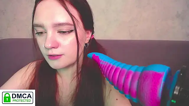 Snapshot of Alyssa___Scarlet chatting on 12, 11, 2025 Alyssa Scarlet online show from 12, 11, 2025