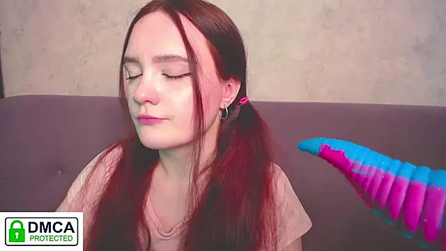 Snapshot of Alyssa___Scarlet chatting on 14, 11, 2025 Alyssa Scarlet online show from 14, 11, 2025