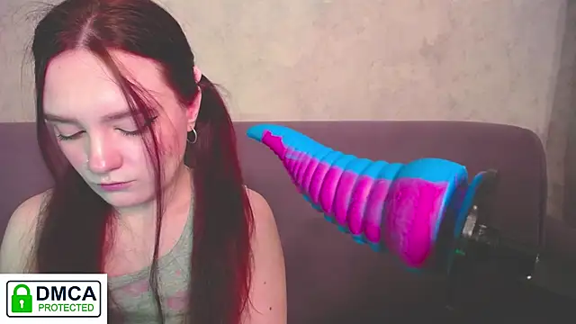 Snapshot of Alyssa___Scarlet chatting on 20, 11, 2025 Alyssa Scarlet online show from 20, 11, 2025