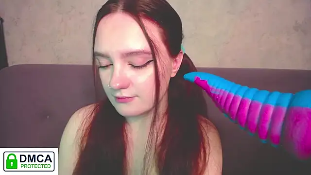 Snapshot of Alyssa___Scarlet chatting on 24, 11, 2025 Alyssa Scarlet online show from 24, 11, 2025