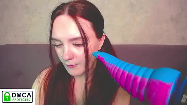 Snapshot of Alyssa___Scarlet chatting on 25, 11, 2025 Alyssa Scarlet online show from 25, 11, 2025