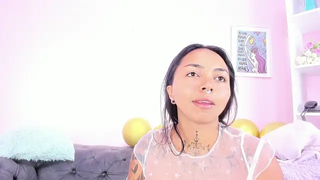 miss soffi  online show from 25, 5, 2026