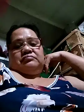 Chubbysweetmom online show from 3, 10, 2025