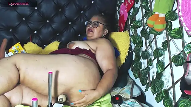 mature beautiful online show from 12, 3, 2025