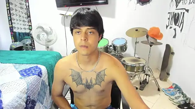 Snapshot of Zack_falcon chatting on 1, 3, 2025 Zack falcon online show from 1, 3, 2025