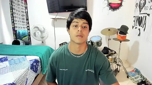 Snapshot of Zack_falcon chatting on 13, 3, 2025 Zack falcon online show from 13, 3, 2025