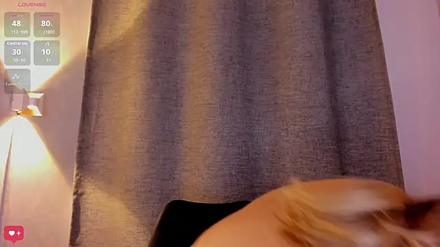 Assh lee  online show from 16, 10, 2025