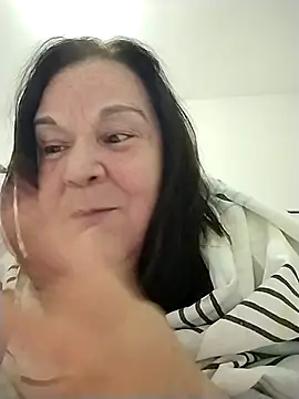 Yaya Mineira online show from 24, 9, 2025