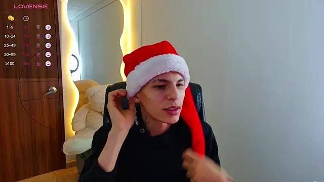 Snapshot of harrisoncuper chatting on 27, 12, 2024 harrisoncuper online show from 27, 12, 2024