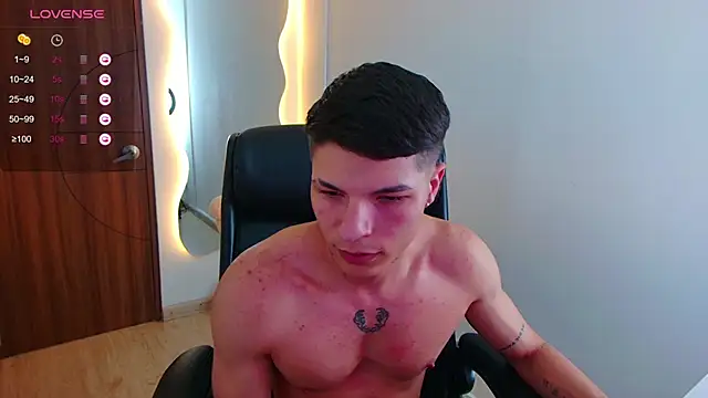 Snapshot of harrisoncuper chatting on 18, 2, 2025 harrisoncuper online show from 18, 2, 2025