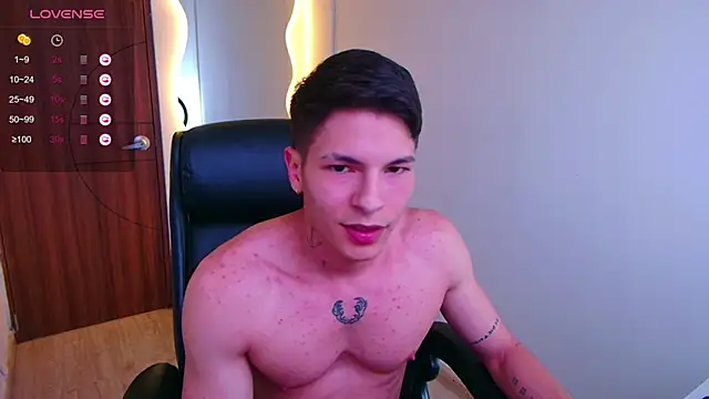 Snapshot of harrisoncuper chatting on 27, 2, 2025 harrisoncuper online show from 27, 2, 2025