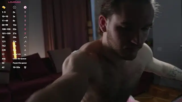 Louis Karlos online show from 4, 4, 2026