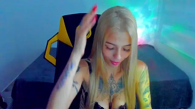 Snapshot of barbiee_05 chatting on 24, 2, 2026 barbiee 05 online show from 24, 2, 2026