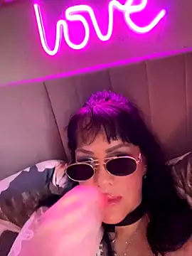 Lolaley2 online show from 26, 10, 2025