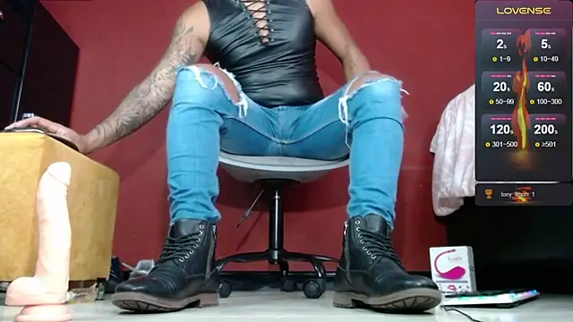 TomLover 12 online show from 10, 2, 2025