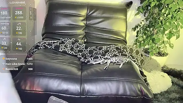 Mya Lee online show from 27, 12, 2024