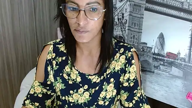 kateleyagrey online show from 3, 1, 2025