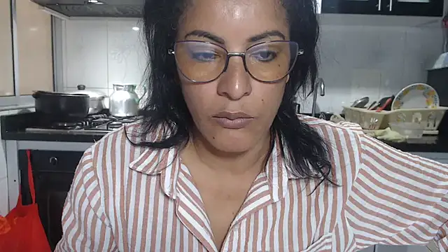 kateleyagrey online show from 3, 10, 2025