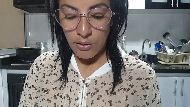 kateleyagrey online show from 11, 4, 2026