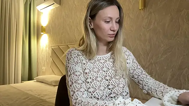 Alice Wonders online show from 26, 1, 2025