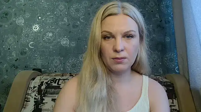 BlondeFox online show from 3, 2, 2025