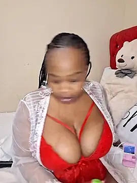 BoobQueenxx online show from 18, 10, 2025